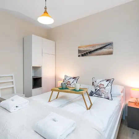 Marcelin Estate By Renters Lägenhet Poznań