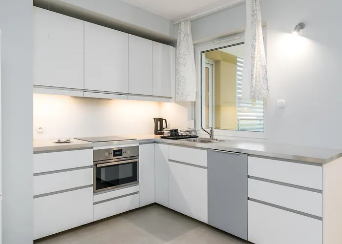 Marcelin Estate By Renters Apartman