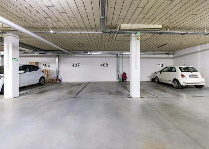 Marcelin Estate By Renters * بوزنان